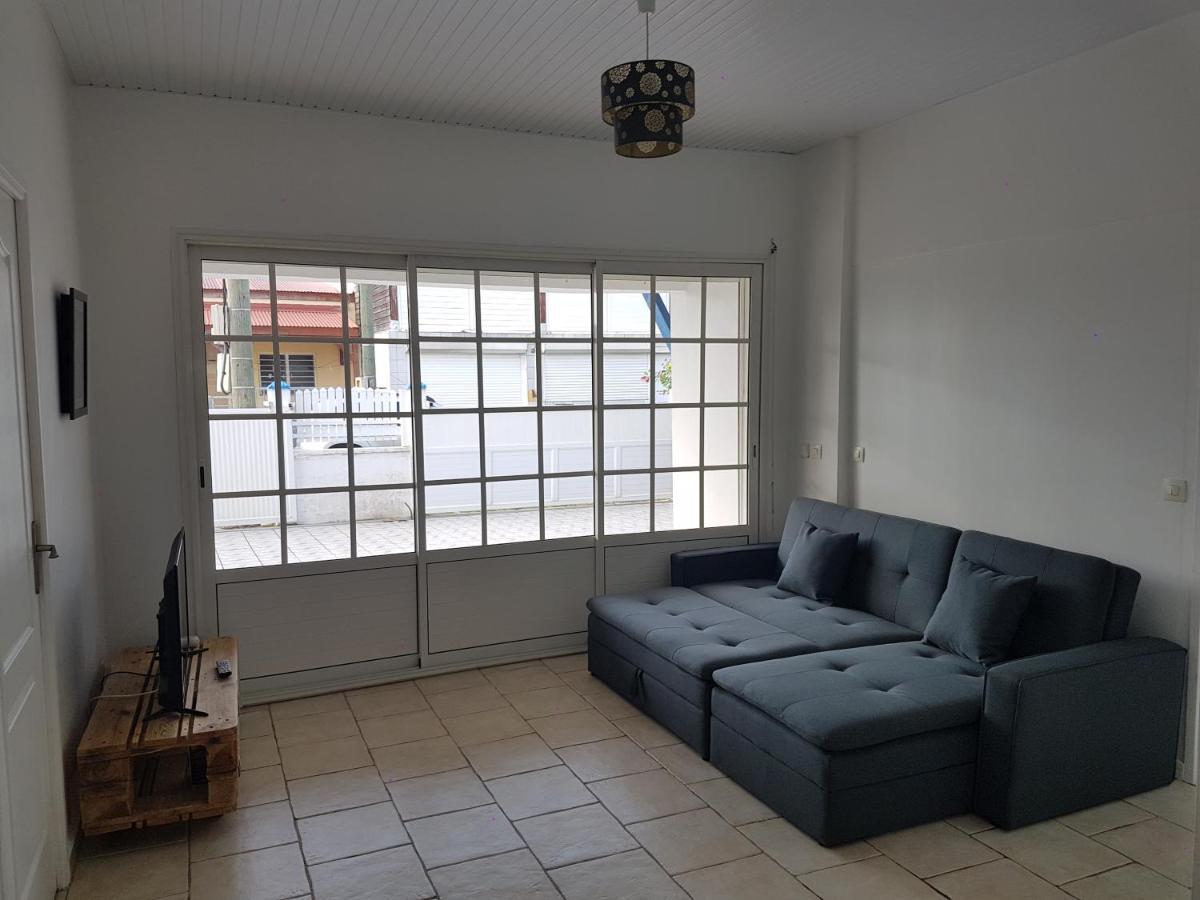 Ilet Blanc Villa Sainte-Rose Eksteriør billede